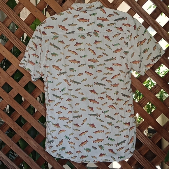 Reel Obsession Cotton Button Down Collar Short Sleeve Fish Print Shirt Sz Large - Picture 5 of 11